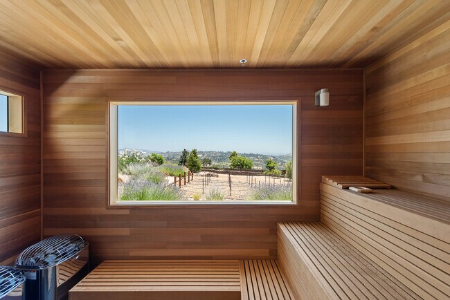 5830 Heights Rd Santa Rosa, CA 95404 photo 4