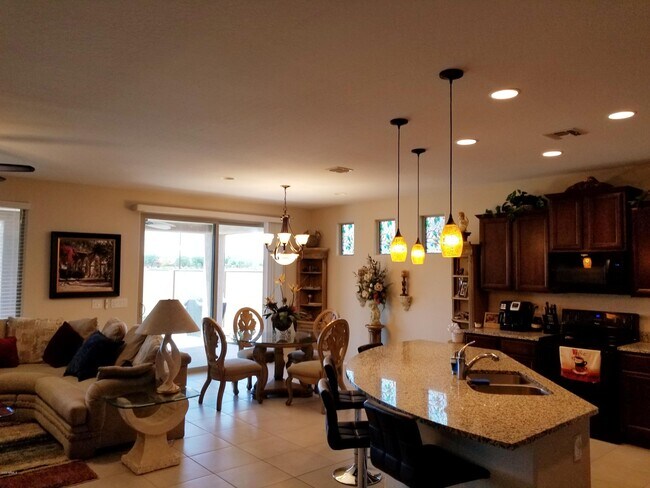 26237 W Matthew Dr Buckeye, AZ 85396 photo 4