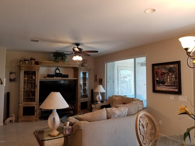 26237 W Matthew Dr Buckeye, AZ 85396 photo 3