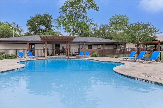 Campbell Grove Apartments photo 3