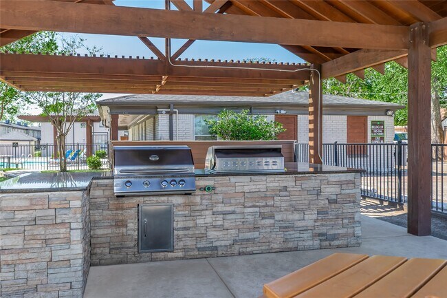Campbell Grove Apartments photo 4