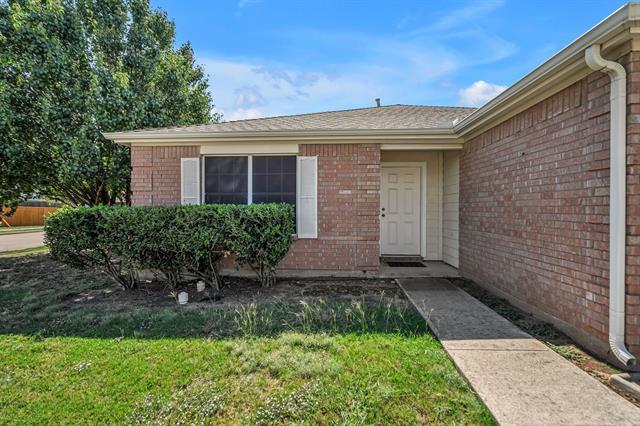 2312 Tailburton Court, Little Elm, TX 75068 photo 4