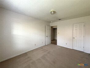 2703 Vernice Loop Killeen, TX 76549 photo 4