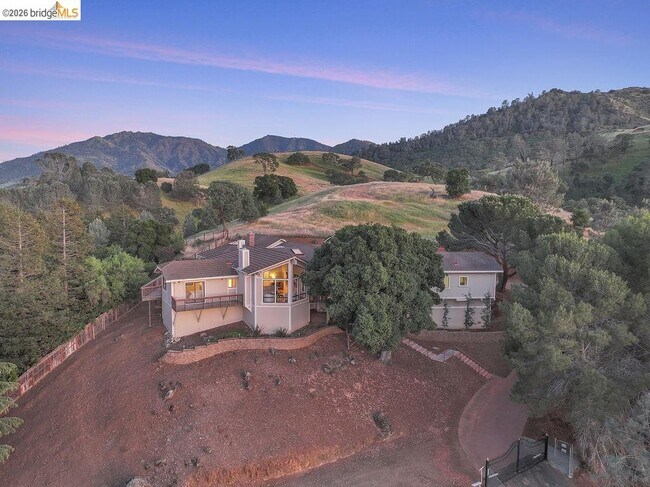 1000 Froyd Rd Concord, CA 94521 photo 3