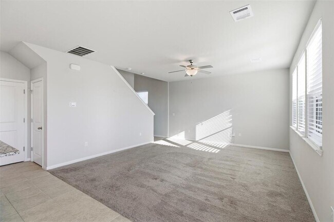 13107 Barrister Ln Buda, TX 78610 photo 5