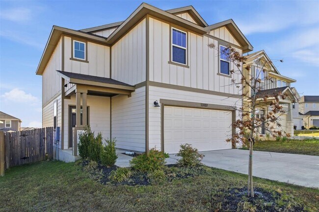 13107 Barrister Ln Buda, TX 78610 photo 2