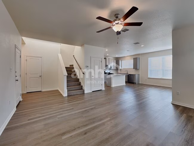 2709 Lillybrook Ln New Braunfels, TX 78130 photo 4