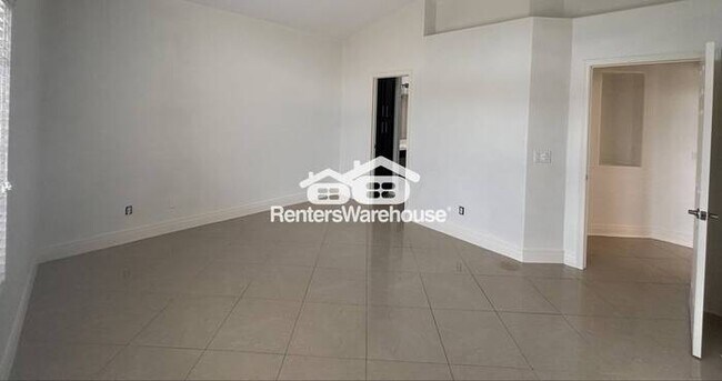 3553 W Whispering Wind Dr Glendale, AZ 85310 photo 4