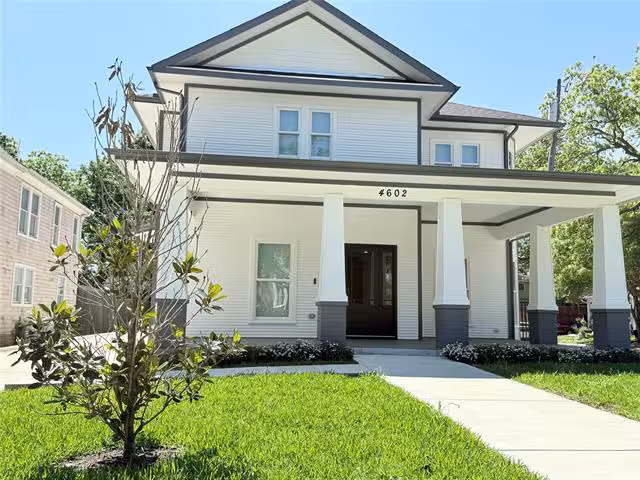 4602 Sycamore St Dallas, TX 75204 photo 2