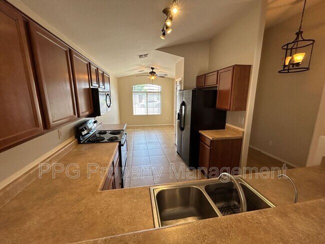 23512 N 120th Dr photo 3