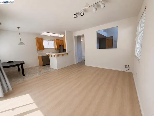 5168 Academy Rd Concord, CA 94521 photo 5
