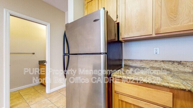 110 5th St Santa Rosa, CA 95401 photo 3