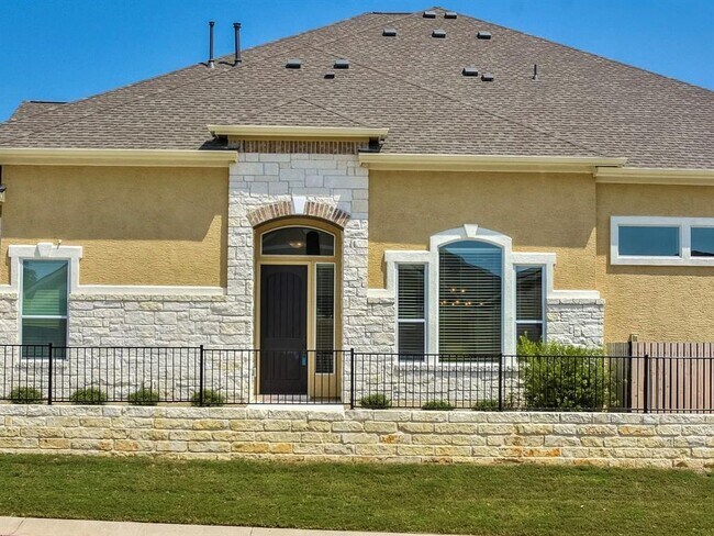 106 Evolutions Path Lakeway, TX 78734 photo 2