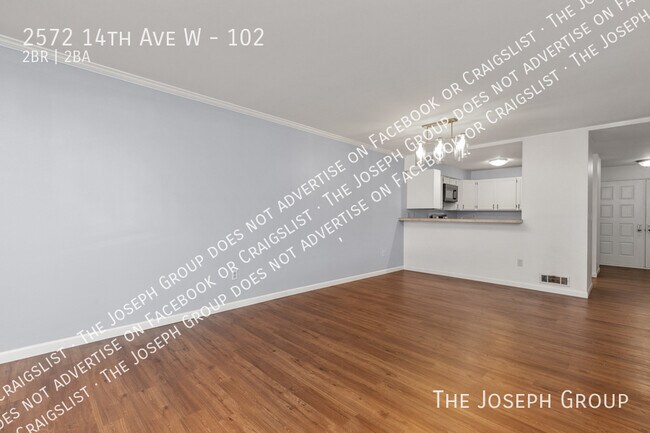 2572 14th Ave W Seattle, WA 98119 photo 3