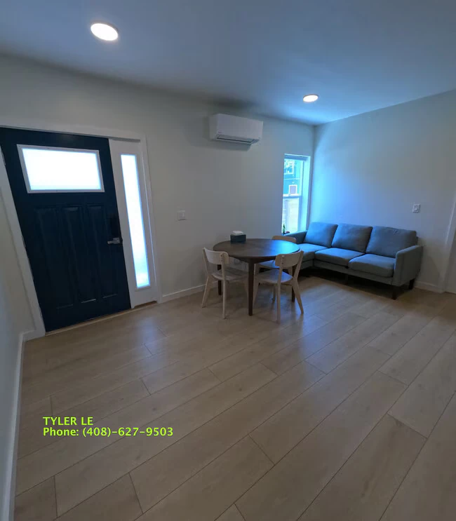 6125 Fremont St Oakland, CA 94608 photo 4