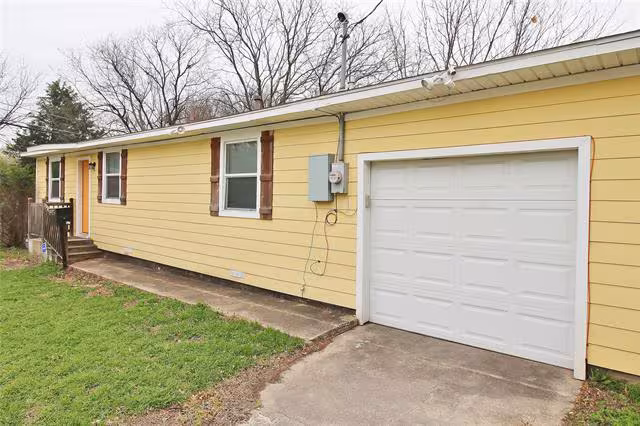 1903 Dryden Dr Dallas, TX 75211 photo 5