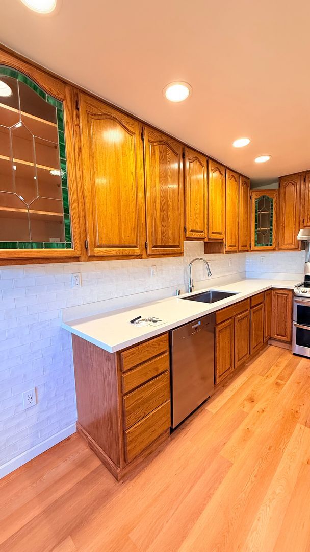 1033 Fontana Dr Alameda, CA 94502 photo 3
