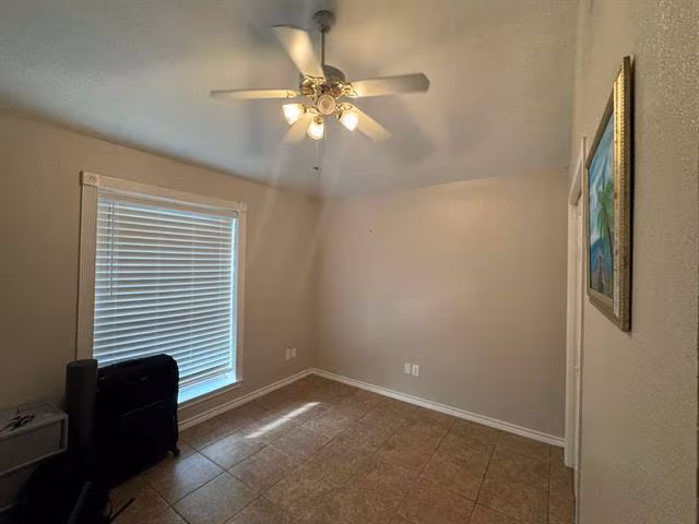 11901 Galleon Rd Frisco, TX 75035 photo 5
