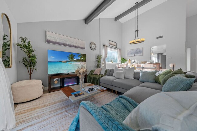 9737 Benavente Pl San Diego, CA 92129 photo 2