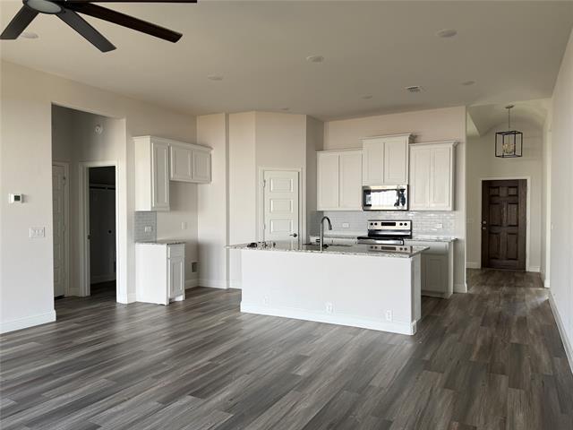 502 Second Street, Venus, TX 76084 photo 3