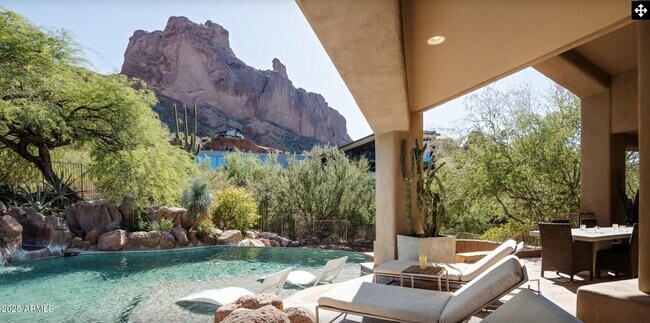 5718 N 54th St Paradise Valley, AZ 85253 photo 5