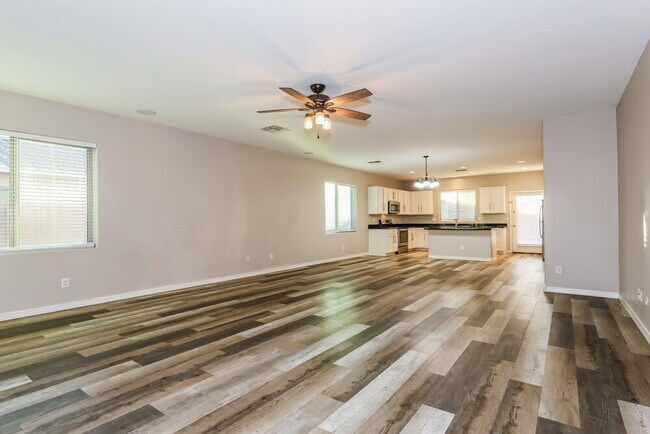 878 W Ayrshire Trail San Tan Valley, AZ 85143 photo 5