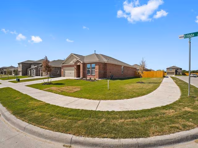 2113 Erlinda Drive, Anna, TX 75409 photo 2