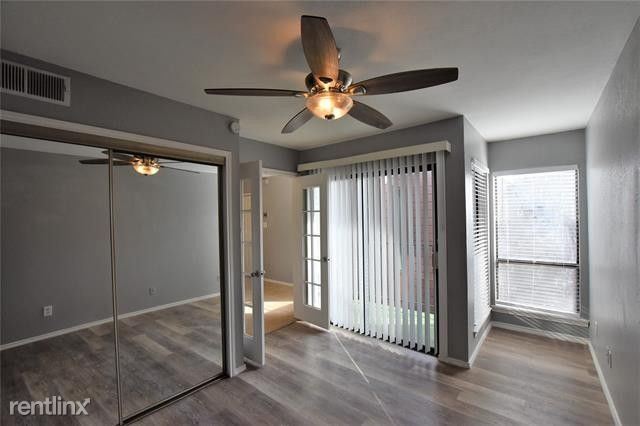1700 Baird Farm Circle, Arlington, TX 76006 photo 2