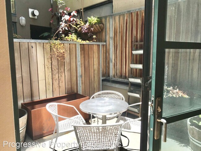 2600 18th Street, San Francisco, CA 94110 photo 5
