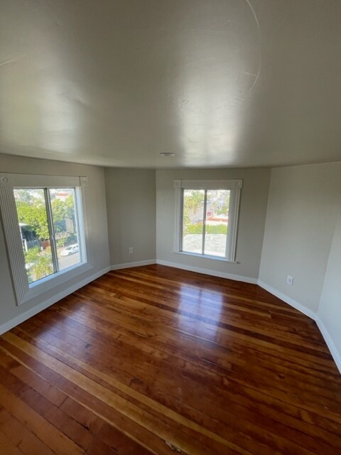 2588 Broadway photo 2