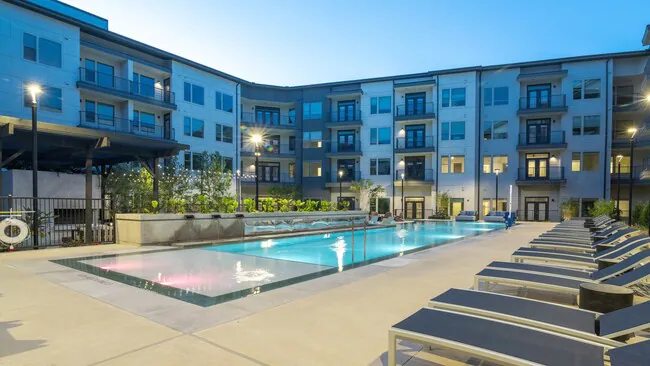 Diamond Flats photo 5