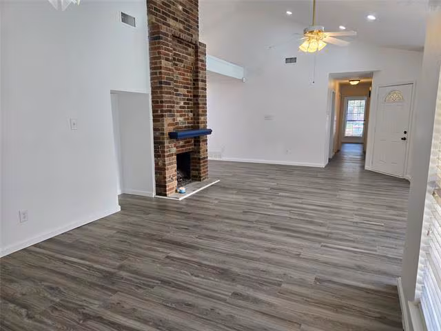 3032 Big Oaks Dr Garland, TX 75044 photo 5