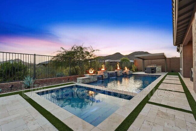 13189 W Desert Frst Trl Peoria, AZ 85383 photo 3