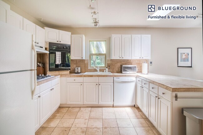 596 Channing Ave Palo Alto, CA 94301 photo 5