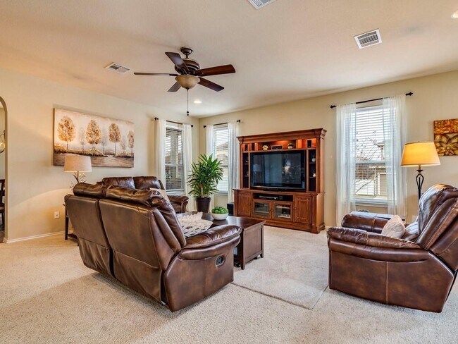 611 Boca Chica Dr Cedar Park, TX 78613 photo 5