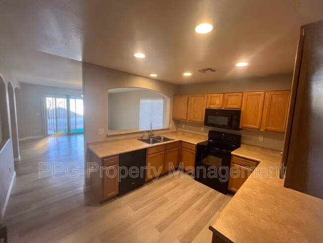 86 N 238th Ln Buckeye, AZ 85396 photo 4