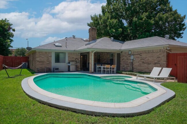 1613 E Spring Valley Rd Richardson, TX 75081 photo 5