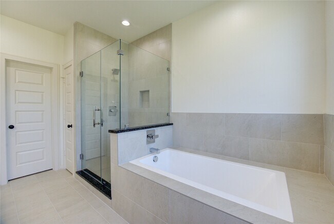 2922 El Fenice Lane, Houston, TX 77057 photo 5