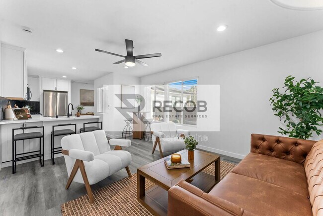 8353 Ivory Coast Dr San Diego, CA 92126 photo 4
