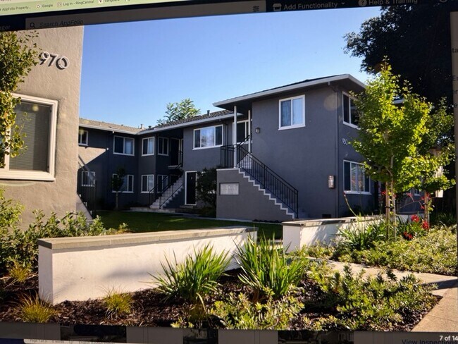 Menlo Pointe Apartments photo 2