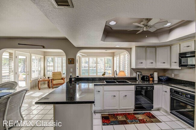 1162 Leisure World Boulevard, Mesa, AZ 85206 photo 3