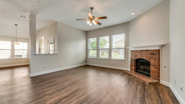 10733 Vista Heights Boulevard, Fort Worth, TX 76108 photo 3