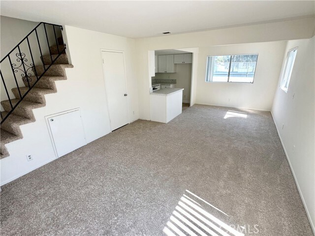 2713 Calle Del Comercio San Clemente, CA 92672 photo 2