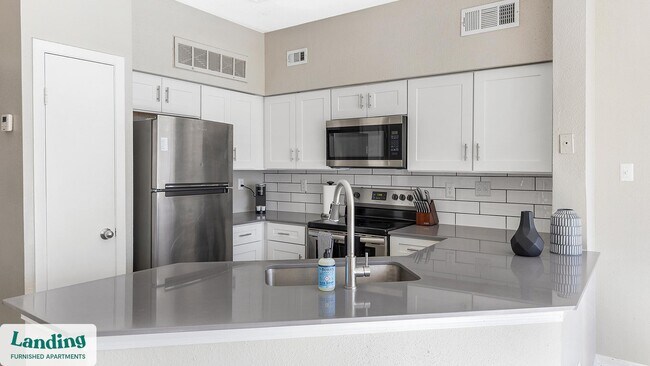 5301 Overton Ridge Blvd Fort Worth, TX 76132 photo 4