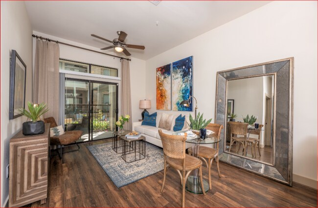 15500 Memorial Drive, Houston, TX 77079 photo 2