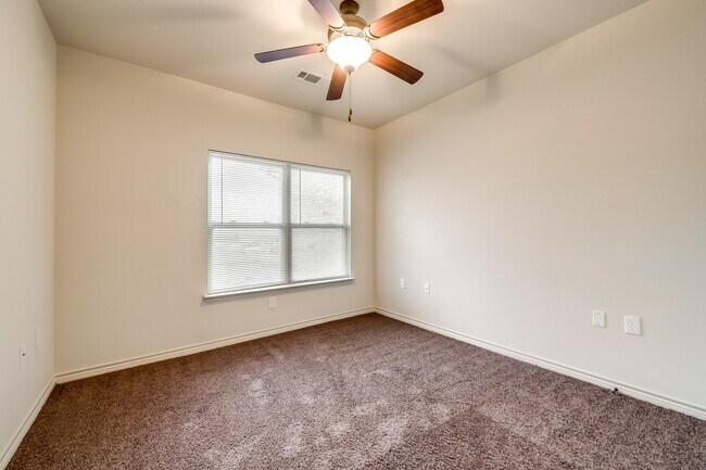 2410 Jack Finney Blvd Greenville, TX 75402 photo 3