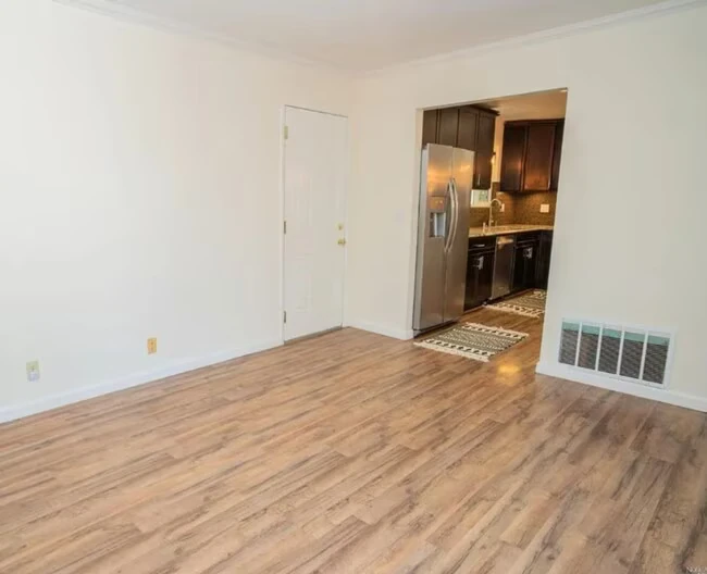 1115 Church St Benicia, CA 94510 photo 5