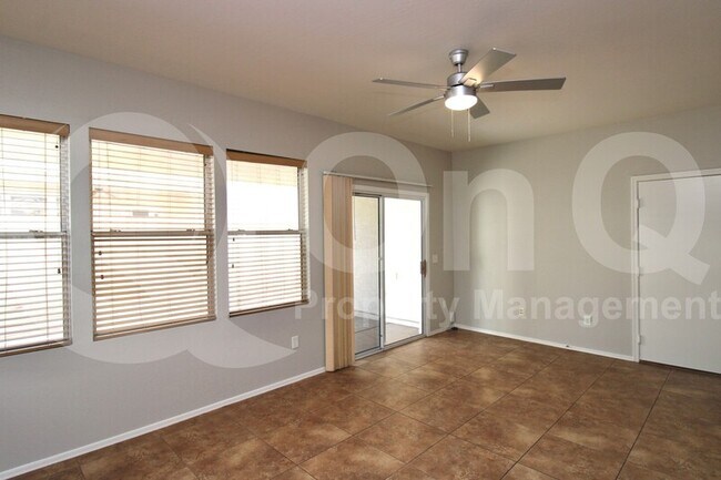 1461 South Pheasant Drive, Gilbert, AZ 85296 photo 5