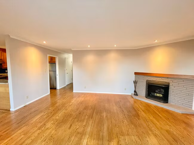 16 Levant Street, San Francisco, CA 94114 photo 5