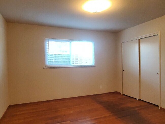 550 Benton St Santa Clara, CA 95050 photo 5